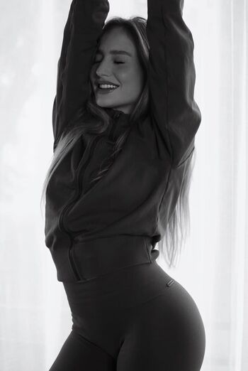 Full leaked Bruna griphao private onlyfans photo