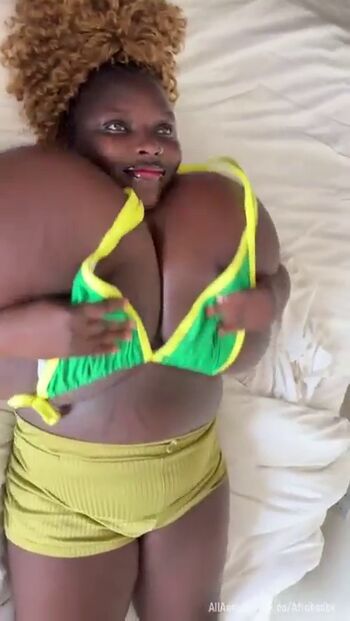 Full leaked Busty vivian private onlyfans photo