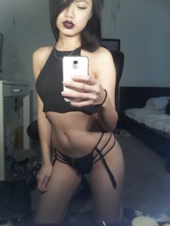 Full leaked Camilaklee private onlyfans photo