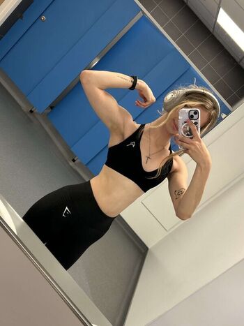 Full leaked Capybaraclutchs private onlyfans photo