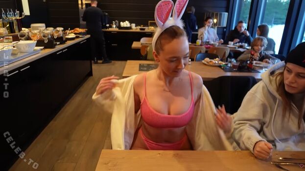 Full leaked Caramella private onlyfans photo