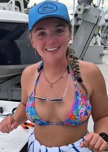 Carissa Dives