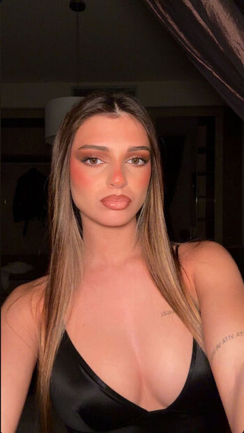 Full leaked Carlotta cance private onlyfans photo