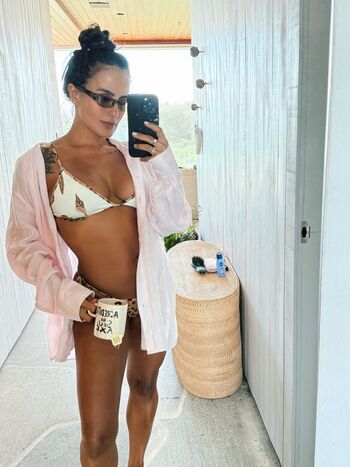 Carol Peixinho