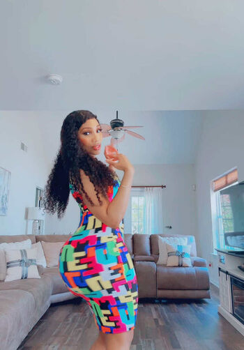 Full leaked Carolinacharm private onlyfans photo