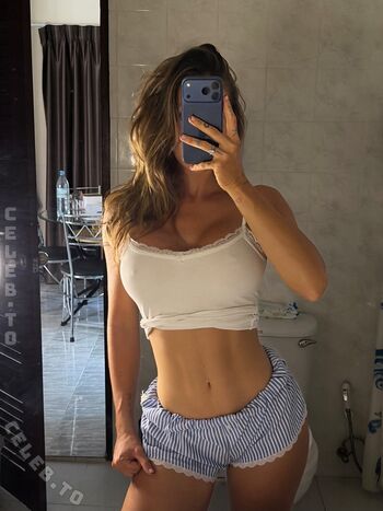 Full leaked Caroline einhoff private onlyfans photo