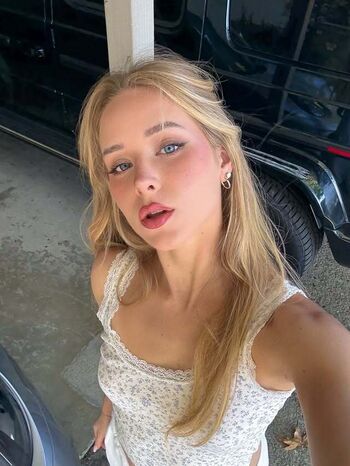 Caroline Zalog
