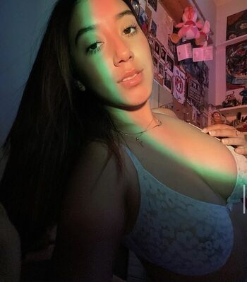 _carolynemilia