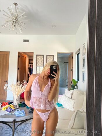 Full leaked Cassie and chloe roberts private onlyfans photo