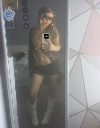 Full leaked Catalina rossa private onlyfans photo