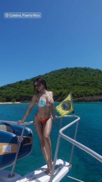 Full leaked Cecille abreu private onlyfans photo