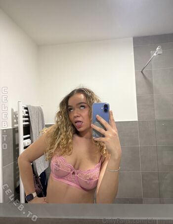 Full leaked Ch nyra private onlyfans photo