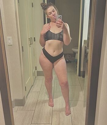 Full leaked Chandler kayleen private onlyfans photo