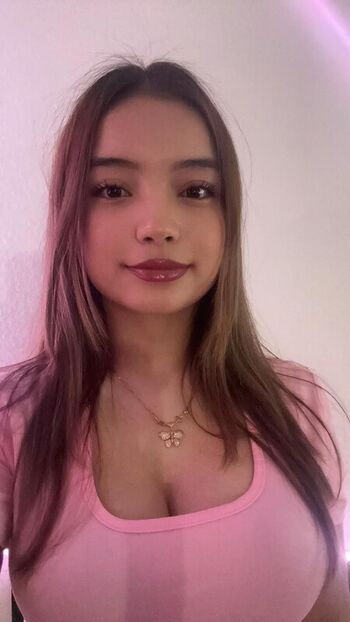 Full leaked Chantalajah private onlyfans photo