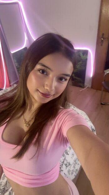 Full leaked Chantalajah private onlyfans photo