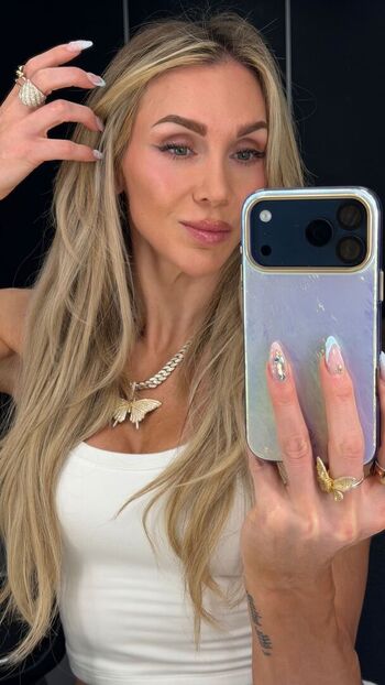 Charlotte Flair