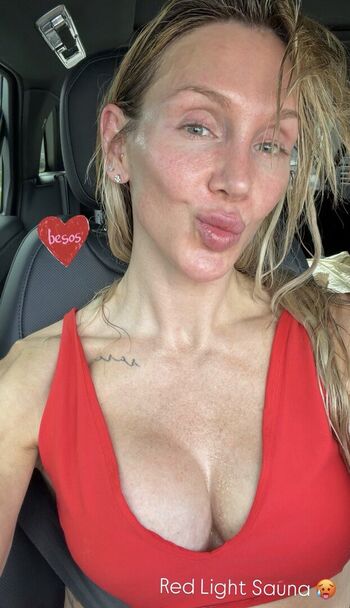 Charlotte Flair