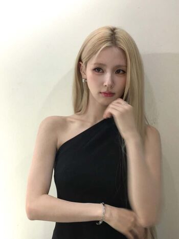 Cho Mi-yeon