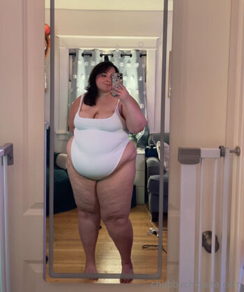 Full leaked Chubbychiquita private onlyfans photo