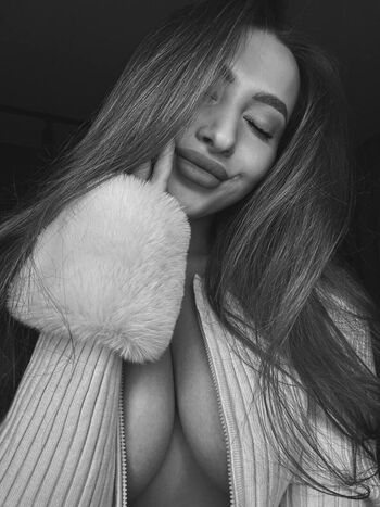 Full leaked Cinderella private onlyfans photo