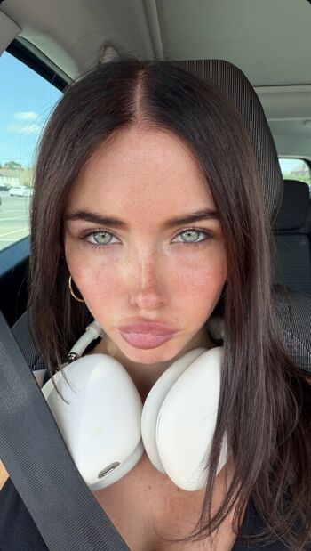 Clarissa Bea