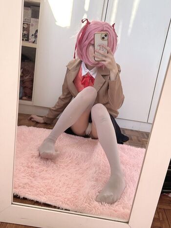 Full leaked Cos maid private onlyfans photo
