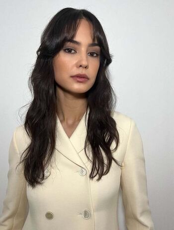 Courtney Eaton