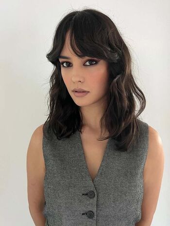 Courtney Eaton