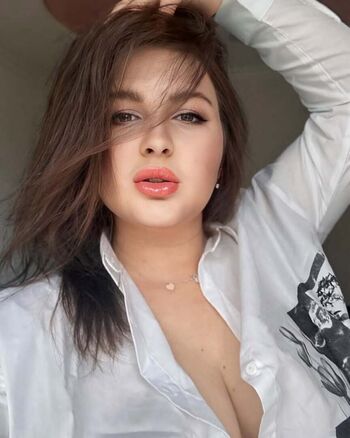 Daria Khudozhnitsa