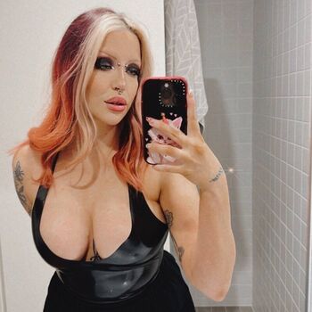 Full leaked Delicateweapon page private onlyfans photo