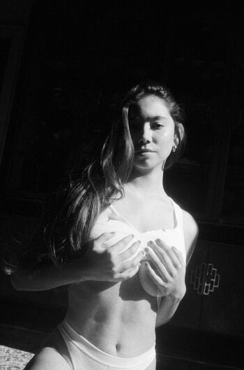 Full leaked Desiree flores private onlyfans photo