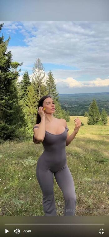 Full leaked Dianaonisor private onlyfans photo