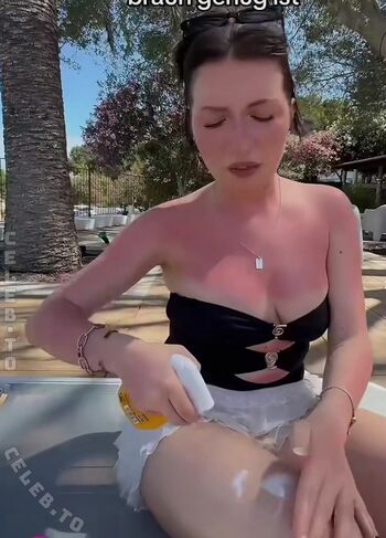 Full leaked Diesejennii private onlyfans photo