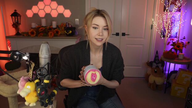 Full leaked Dizzykitten private onlyfans photo