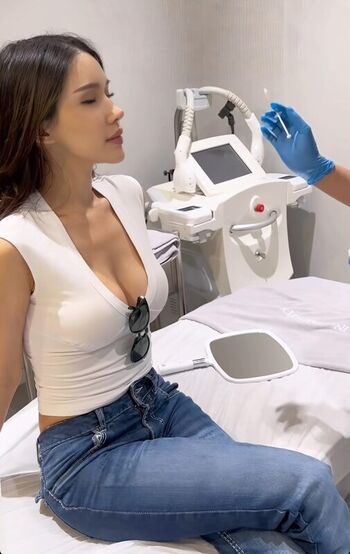 Full leaked Djjaderasif private onlyfans photo