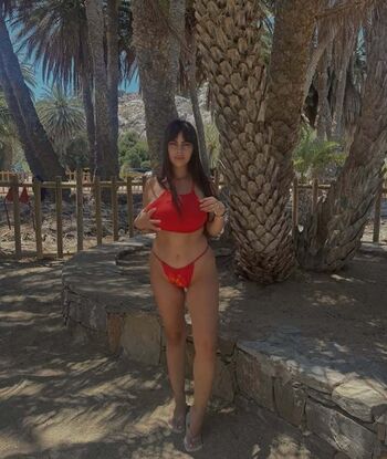 Full leaked Doriana arena private onlyfans photo