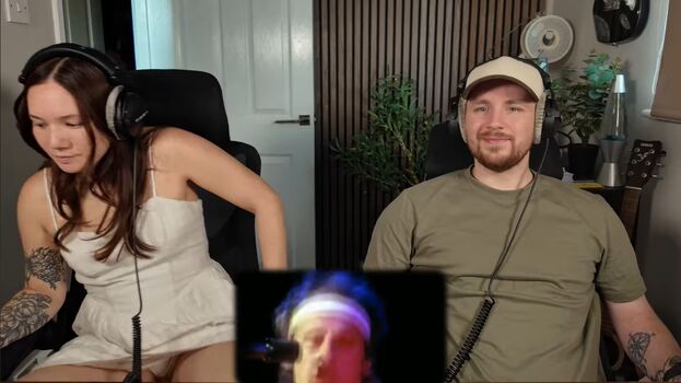 Full leaked Double take reacts private onlyfans photo