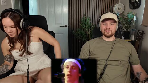 Full leaked Double take reacts private onlyfans photo