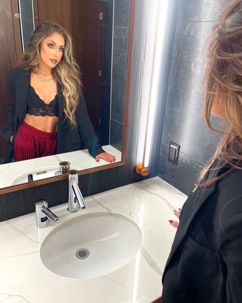 Full leaked Dr britt baker private onlyfans photo