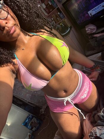 Full leaked Earthdaya private onlyfans photo