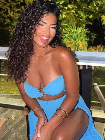 Full leaked Einfachjana private onlyfans photo