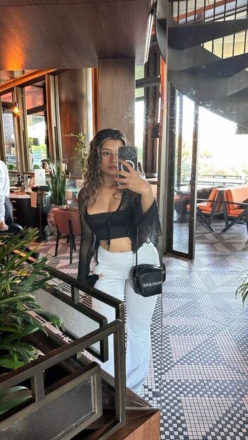 Full leaked Ela kavak private onlyfans photo