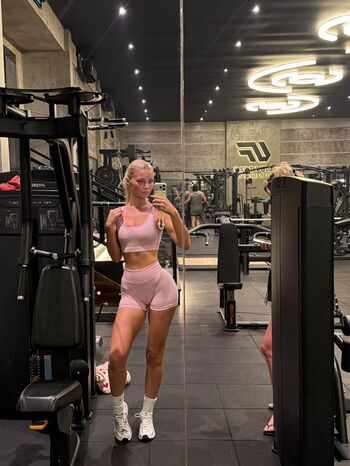 elena.zbt