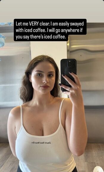 Full leaked Elisabeth marchini private onlyfans photo