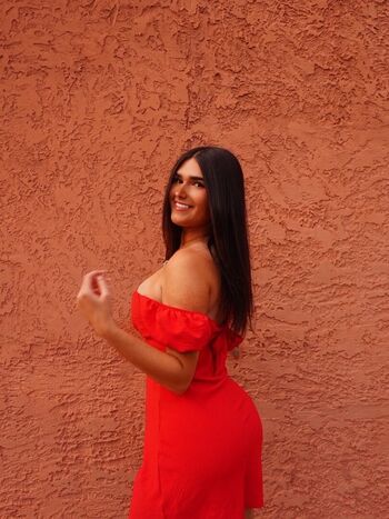 Full leaked Elise biggin private onlyfans photo