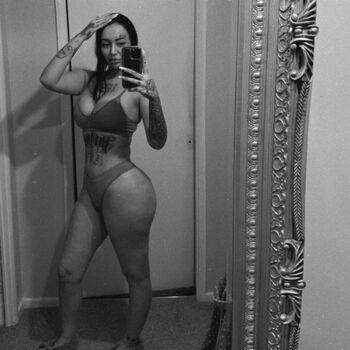 Full leaked Elise warren private onlyfans photo