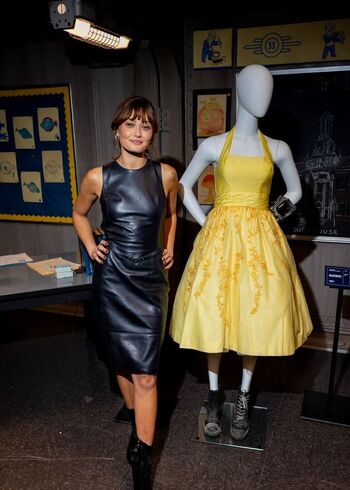 Ella Purnell