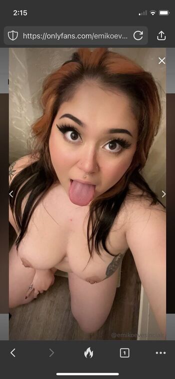Full leaked Emikoevesinclair private onlyfans photo