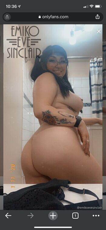 Full leaked Emikoevesinclair private onlyfans photo
