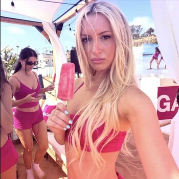 Full leaked Emily roman private onlyfans photo